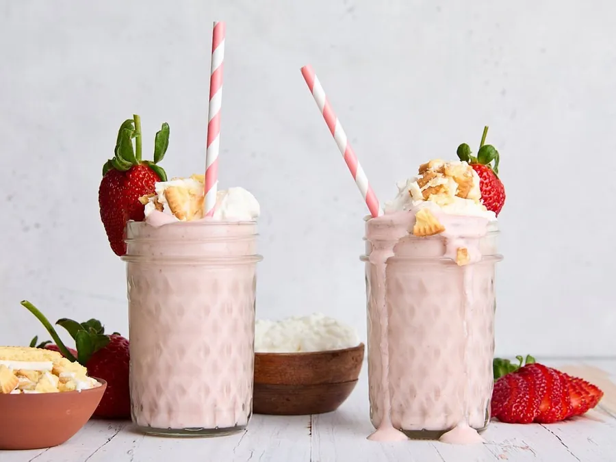 No Bake Strawberry Cheesecake for Two